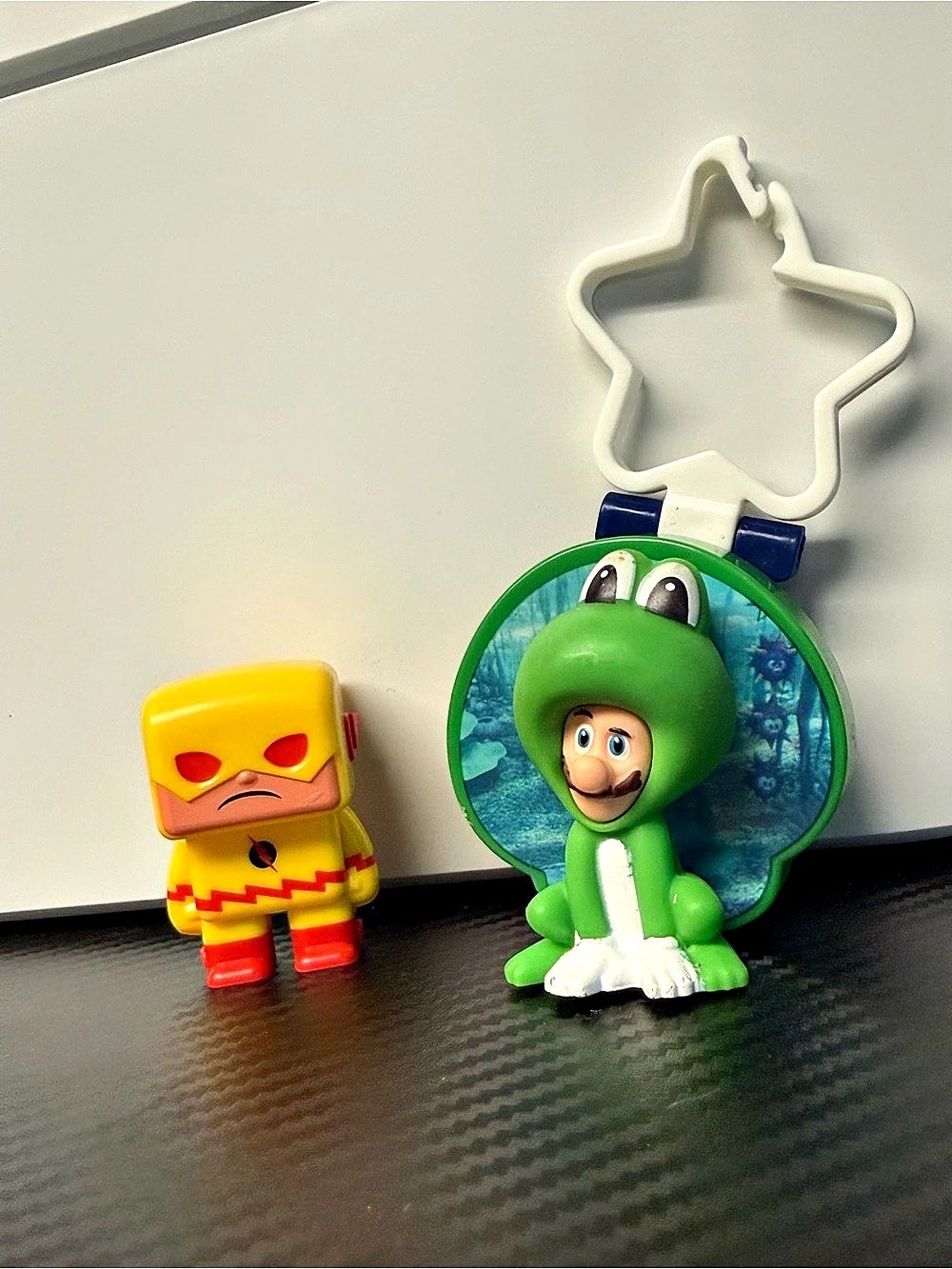 McDonald's Super Mario Galaxy Movie Frog Luigi Happy Meal Toy #2 Toy Figure Set